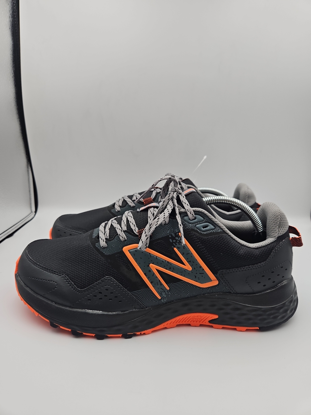 New Balance Men's Black and Orange Athletic Sneakers